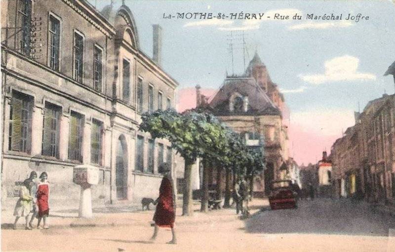 Les rues de La Mothe saint Hray.